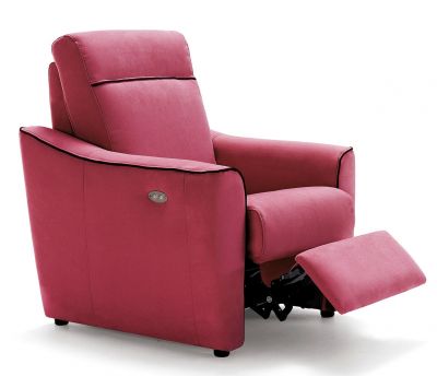 ARMCHAIR GNATSUM