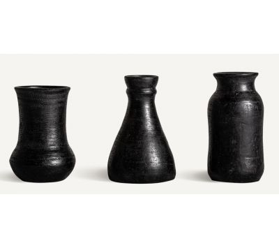 SET OF 3 METAL VASES 35068