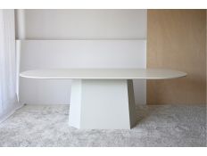 DINING TABLE NÅLBLECKA